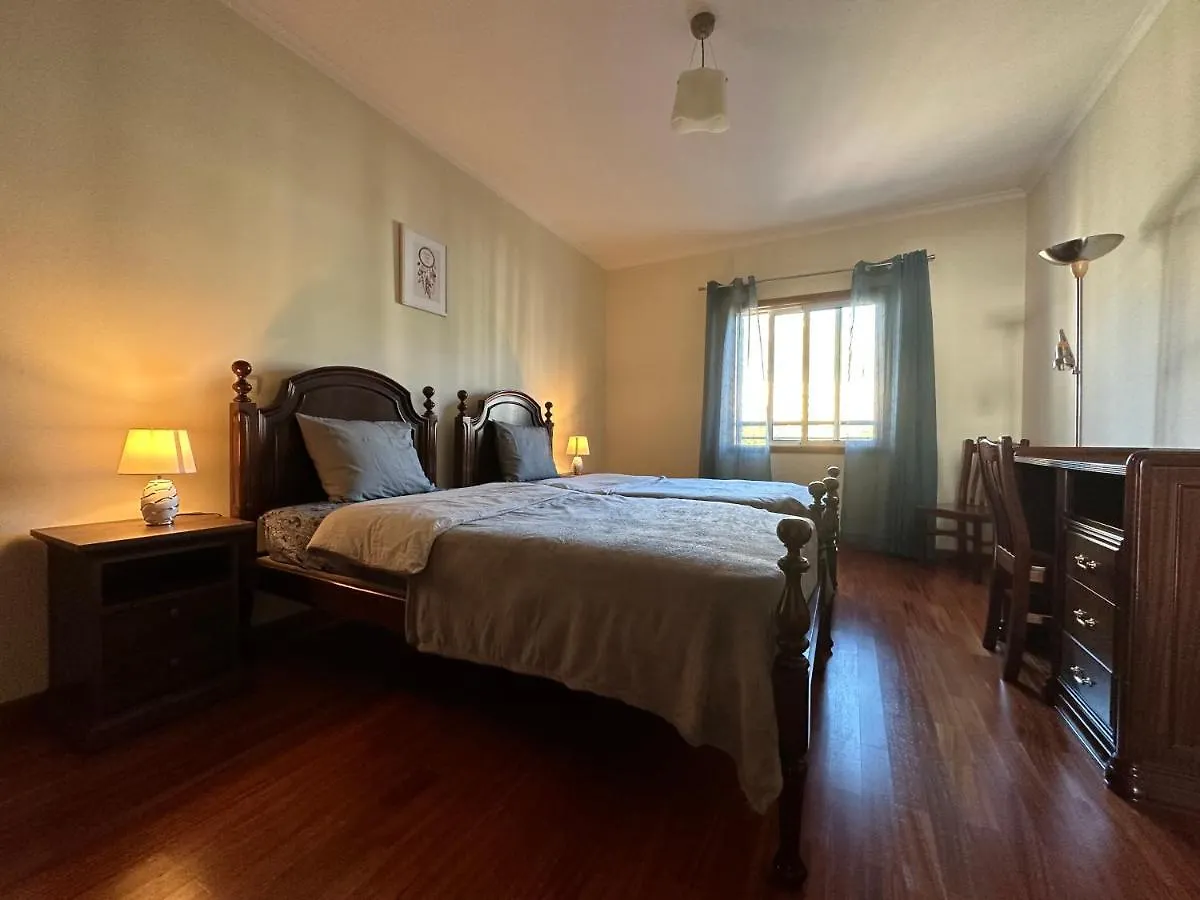 Plaza Near Forum Madeira - Rooms For Rent Funchal
